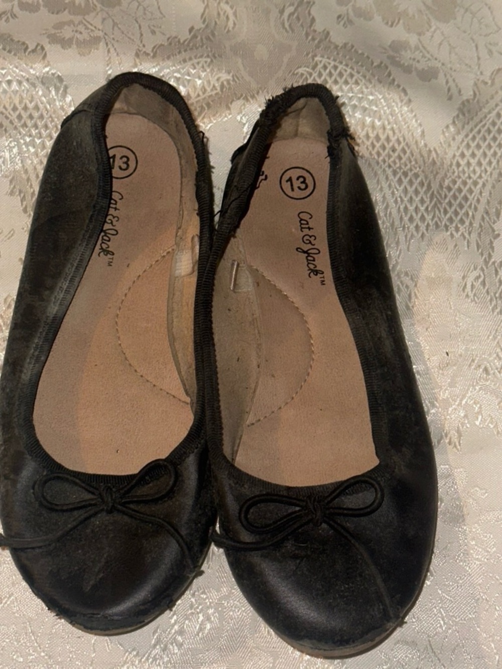 Cat & Jack Black Girls' Bow Ballet Flats